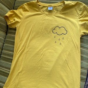 Rainy day tee, cute!